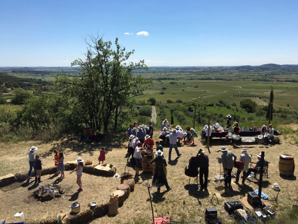 Les vignerons associés du Domaine Allegria font la fête dans les vignes
